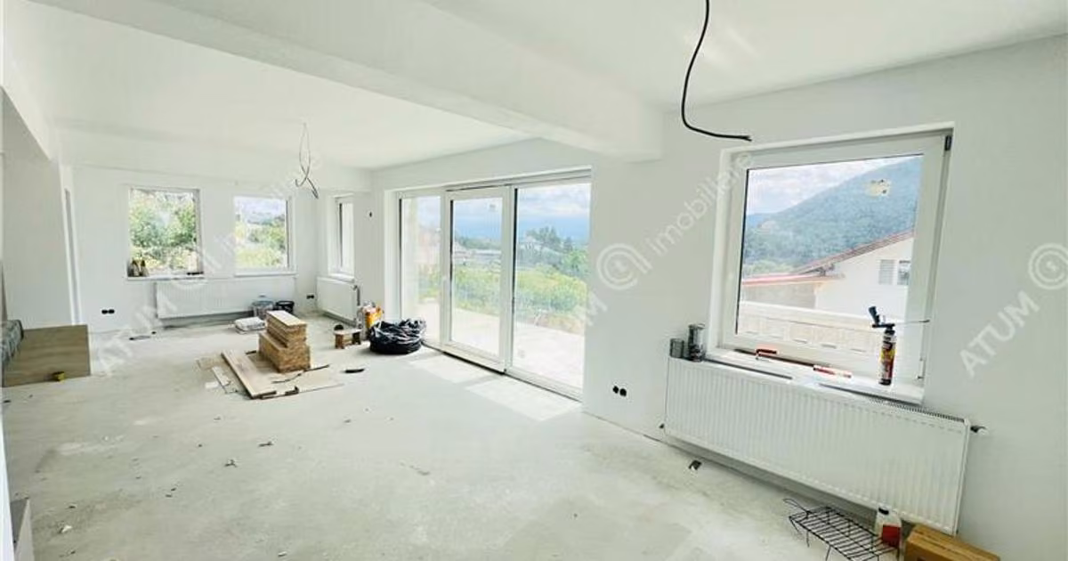 Casă individuală de vânzare cu 4 camere în Cisnădioara