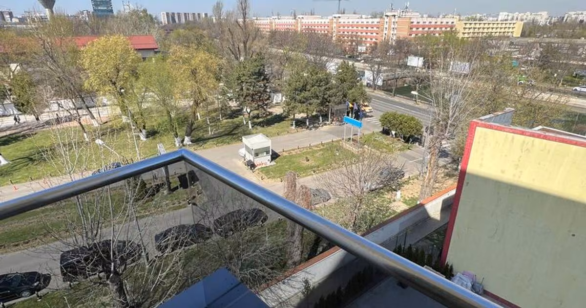 Apartament de vânzare cu 2 camere, mobilat în zona Grozăvești, Sector 6