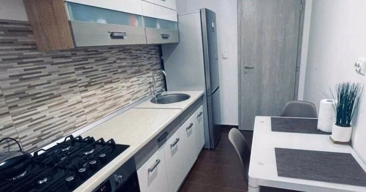 Apartament de vânzare cu 2 camere în zona Cug, Iași