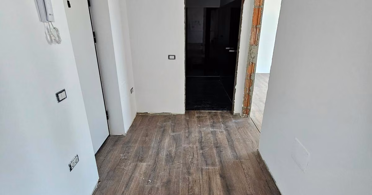 Apartament de vânzare cu 2 camere în Bragadiru