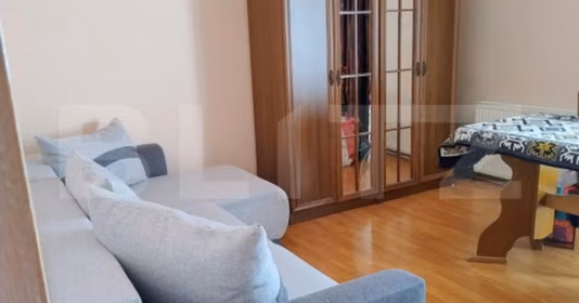 Apartament Florești