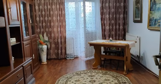 Apartament Tătărași