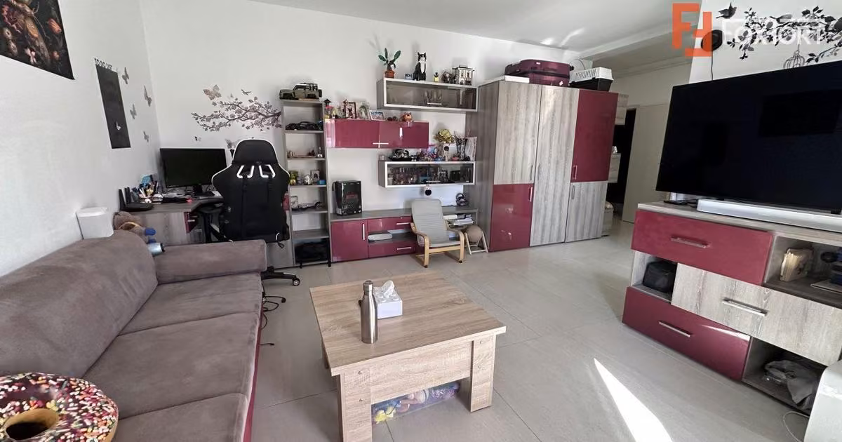 Apartament de vânzare cu 3 camere, mobilat în zona Buziașului, Timișoara