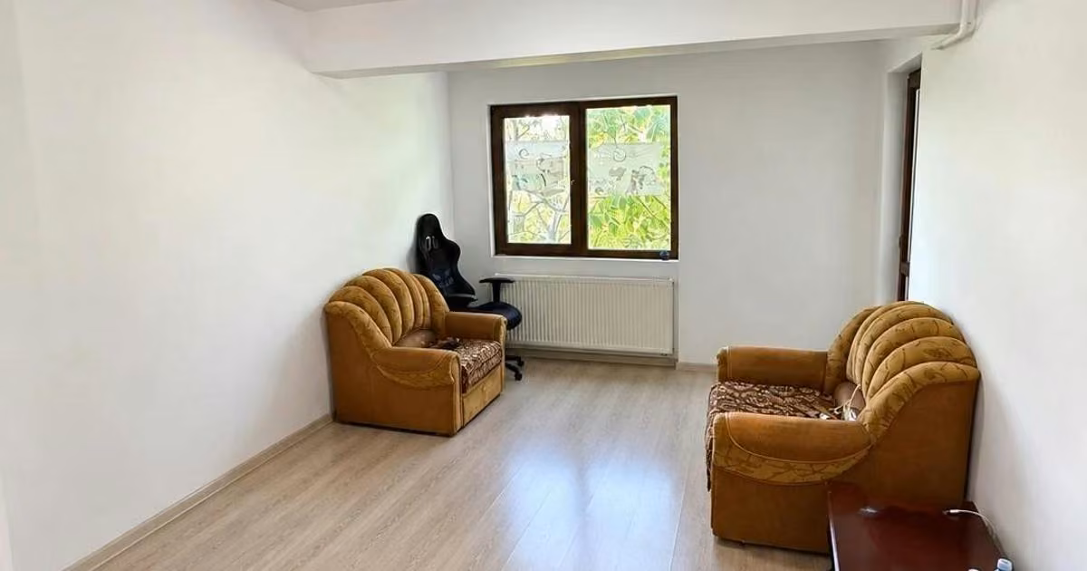 Apartament de vânzare cu 2 camere în Valea Lupului