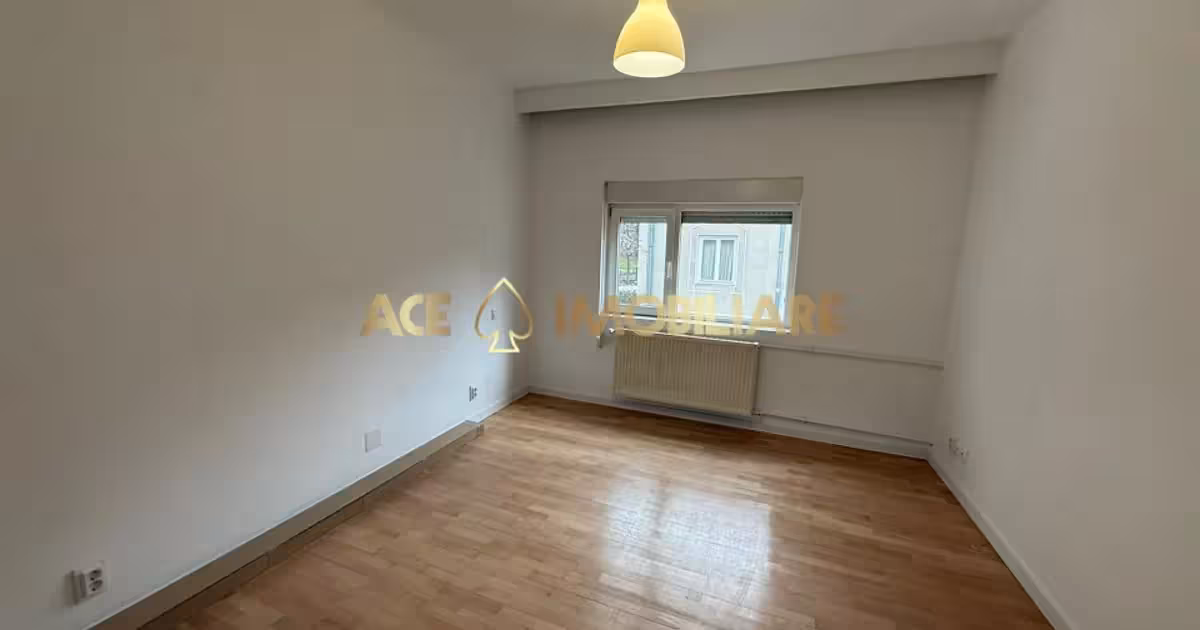 Casă individuală de vânzare cu 5 camere în zona Basarab, Ultracentral