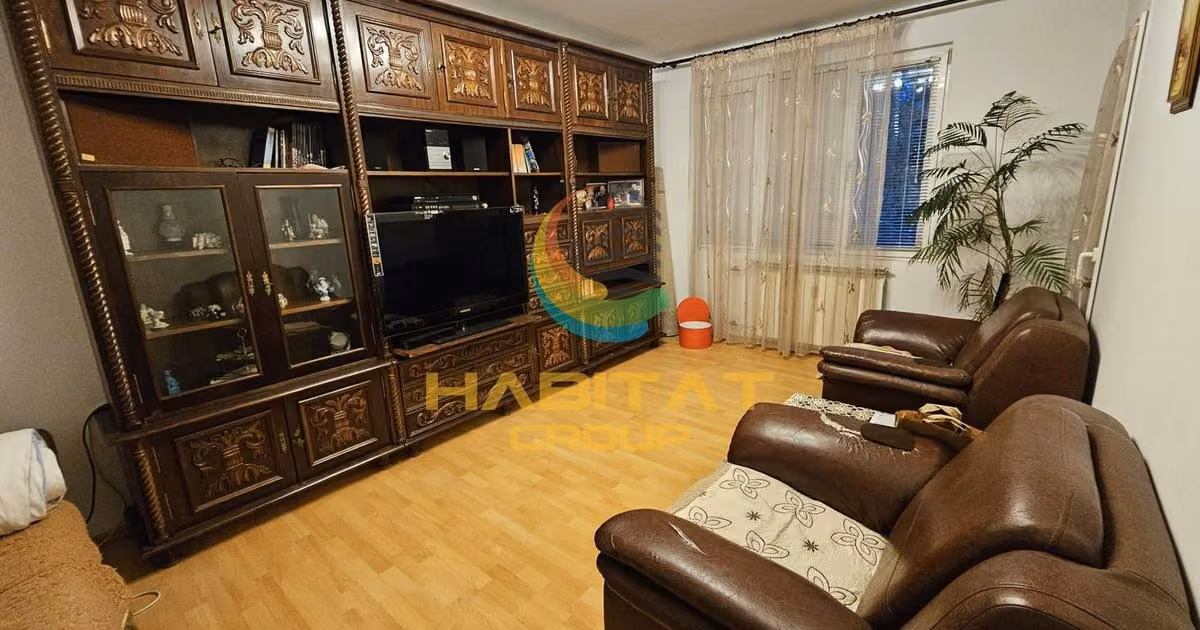 Apartament de vânzare cu 3 camere în zona Chișinau, Sector 2