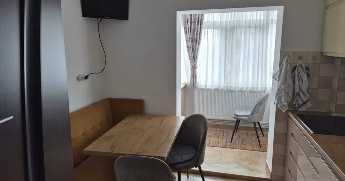 Apartament de vânzare cu 2 camere în zona Nicolina, Iași