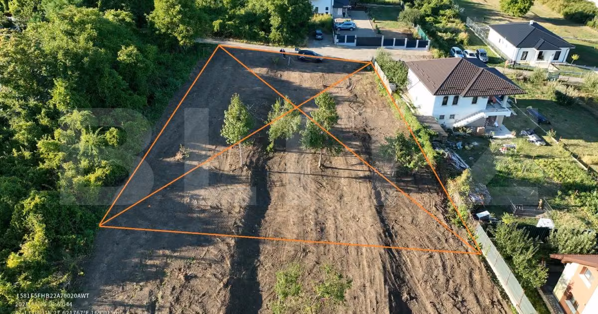 Teren Construcții intravilan de vânzare de 1200 mp, în zona Bucium, Iași
