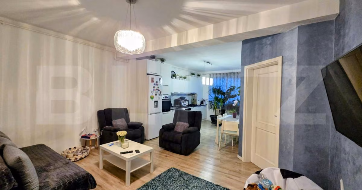 Apartament de vânzare cu 2 camere, mobilat în Florești