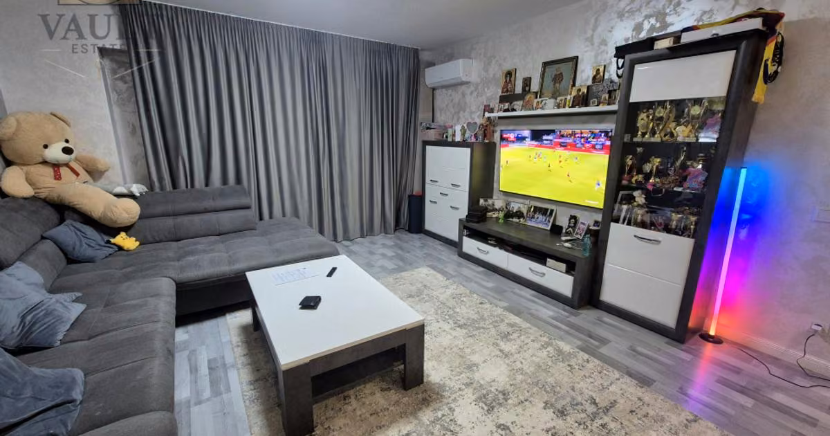 Apartament de vânzare cu 3 camere, mobilat în Mogoșoaia