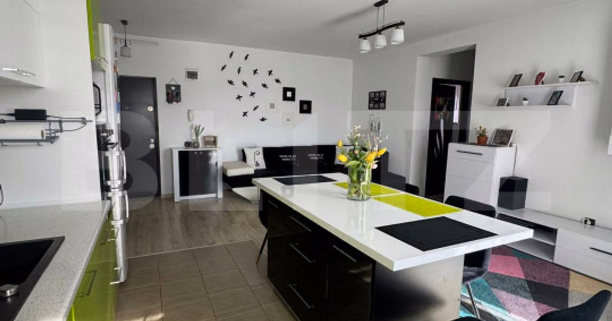 Apartament de vânzare cu 3 camere, mobilat în Florești
