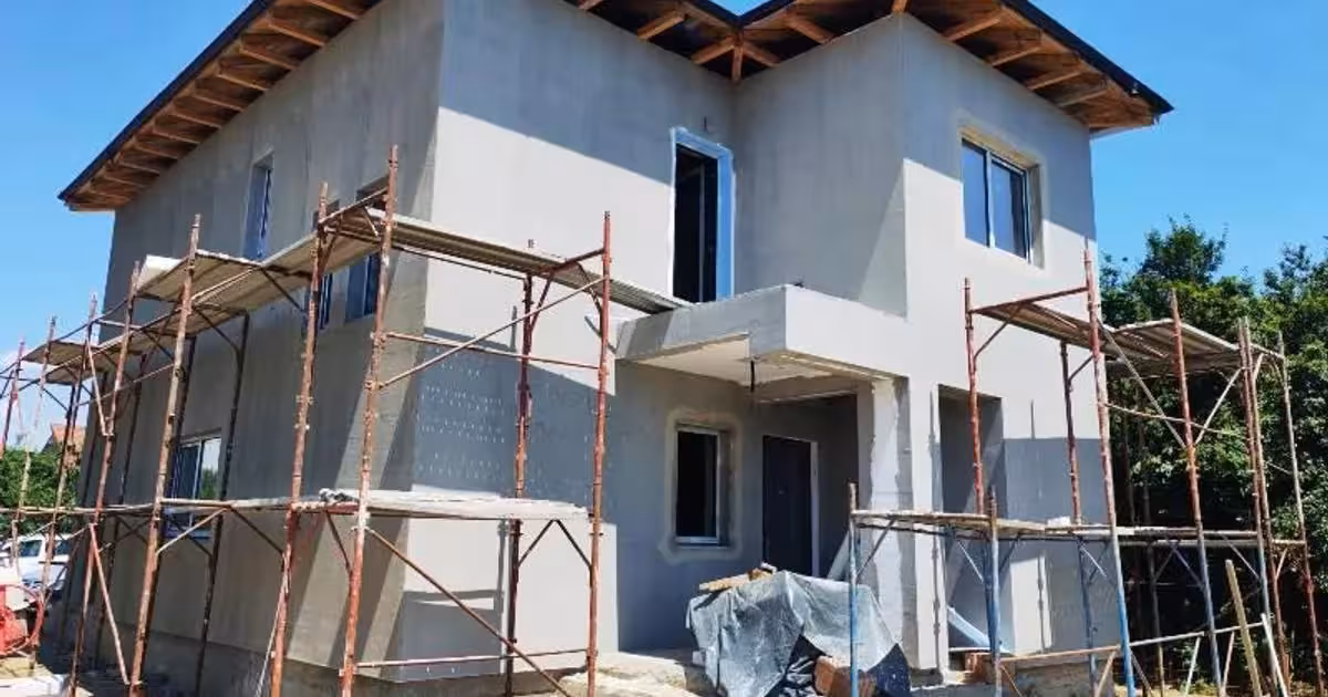 Casă de vânzare cu 4 camere în Măgurele