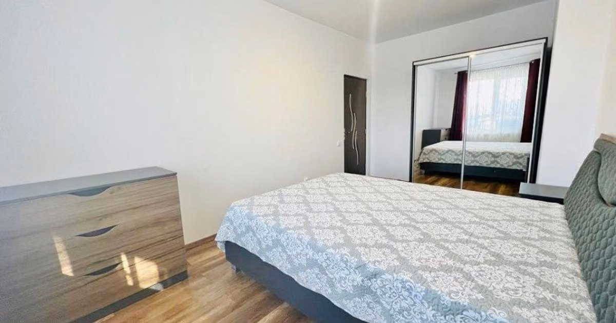 Apartament de vânzare cu 2 camere, mobilat în Florești