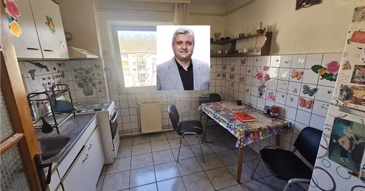 Apartament de vânzare cu 3 camere, mobilat în zona Micro II, Reșița