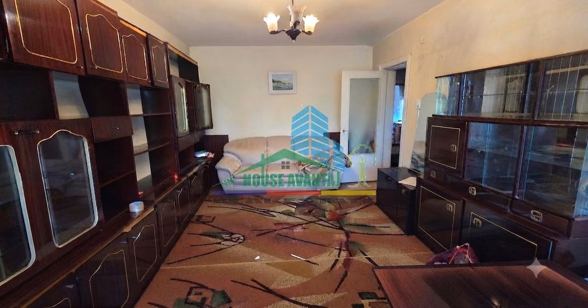 Apartament de vânzare cu 3 camere, mobilat în zona Ultracentral, Focșani