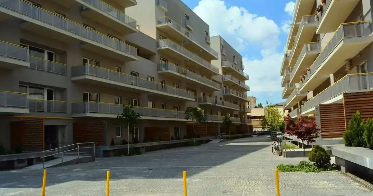 Apartament de vânzare cu 3 camere în zona Parcul Carol, Sector 4