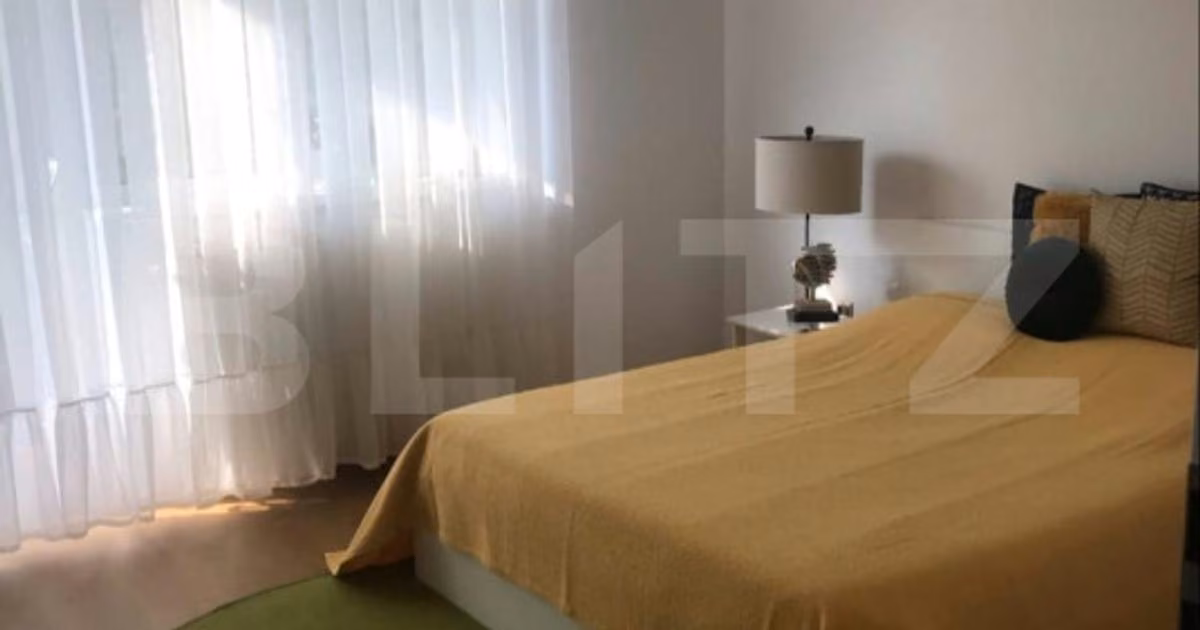 Apartament de vânzare cu 3 camere, mobilat în Florești