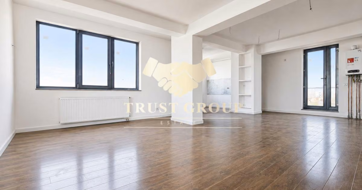 Apartament de vânzare cu 3 camere în Ultracentral