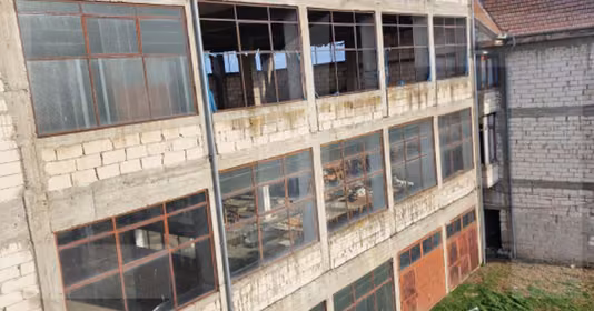 Spațiu comercial Cetate