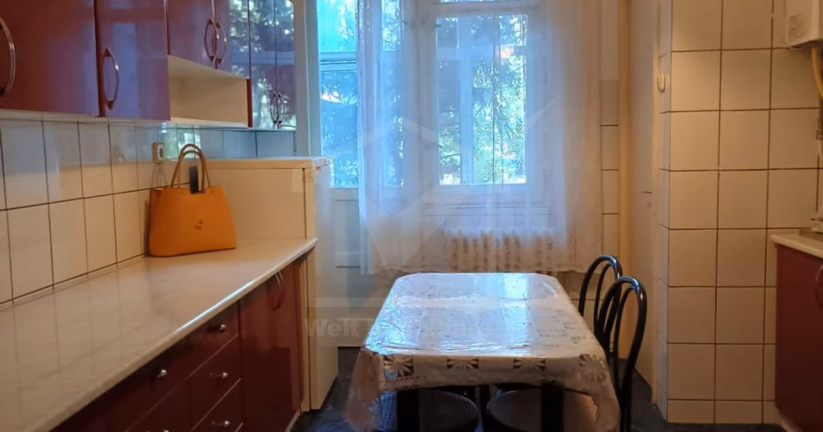 Apartament de vânzare cu 3 camere, mobilat în zona Grigorescu, Cluj-Napoca