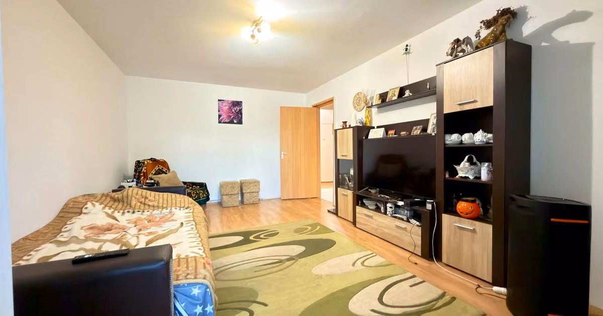 Apartament de vânzare cu 4 camere în zona Lipovei, Timișoara