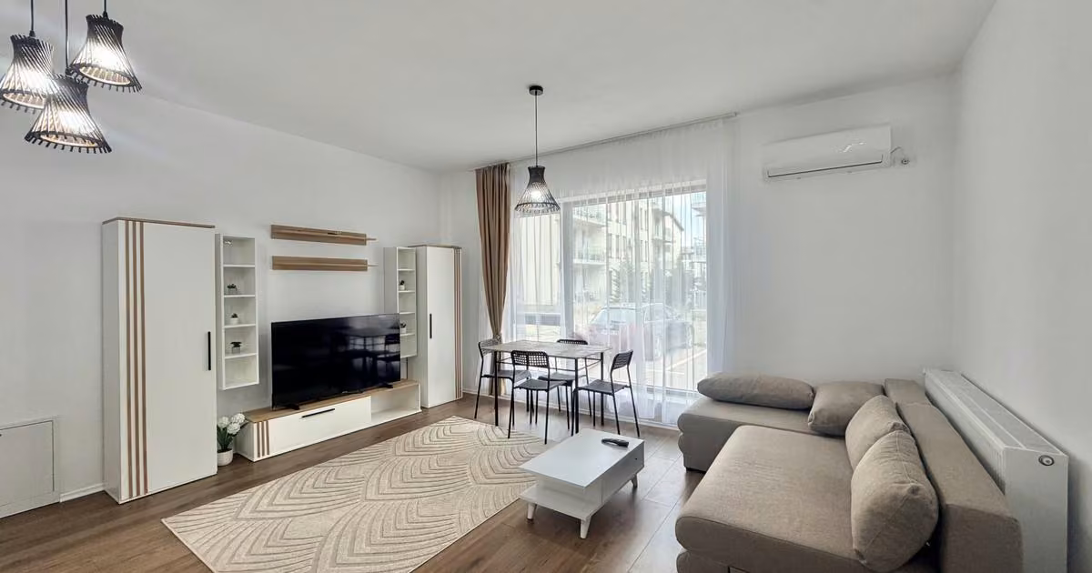 Apartament de vânzare cu 2 camere, mobilat în Giroc