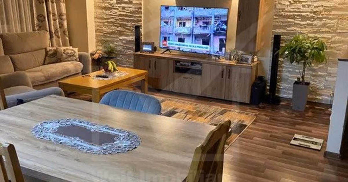 Apartament de vânzare cu 4 camere, mobilat în zona Mănăștur, Cluj-Napoca