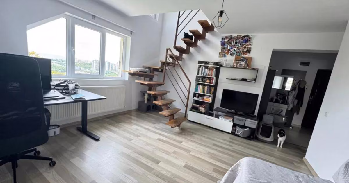 Apartament de vânzare cu 3 camere, mobilat în zona Mănăștur, Cluj-Napoca