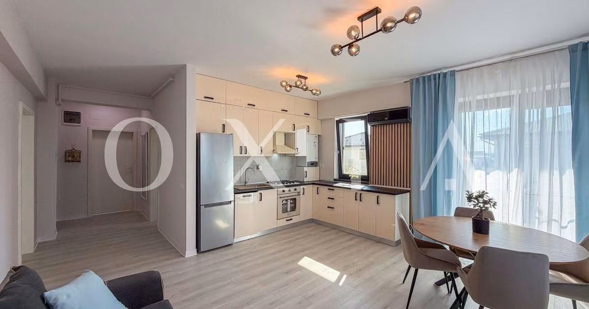 Apartament de vânzare cu 3 camere, mobilat în Giroc