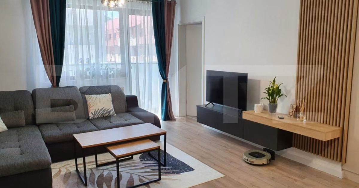 Apartament de vânzare cu 3 camere, mobilat în Florești