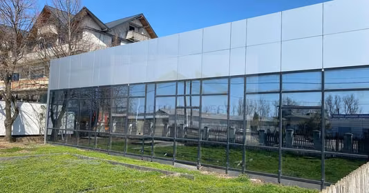 Spațiu comercial Central