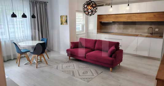 Apartament Florești