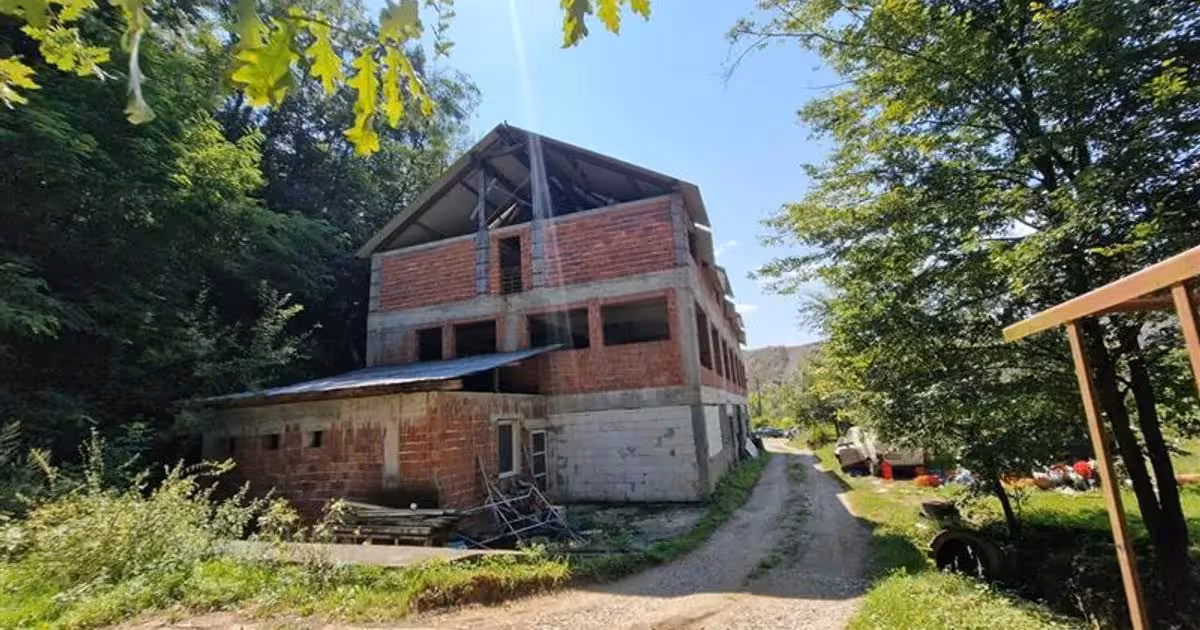 Casă individuală de vânzare cu 11 camere în zona Calea Caransebeșului, Reșița