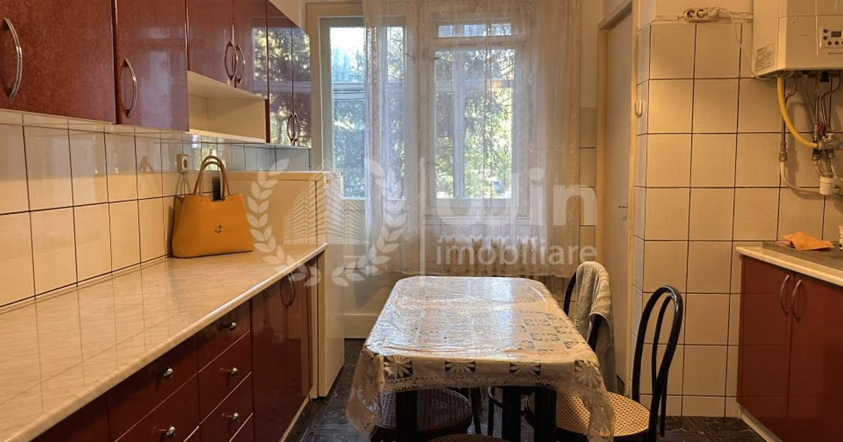 Apartament de vânzare cu 3 camere, mobilat în zona Grigorescu, Cluj-Napoca