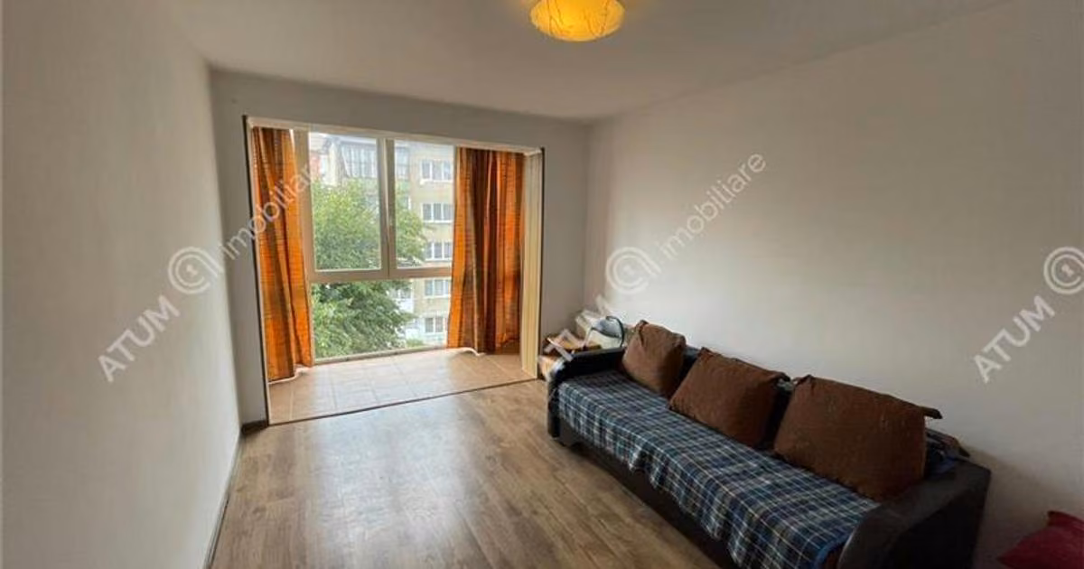 Apartament de vânzare cu 2 camere, mobilat în zona Terezian, Sibiu