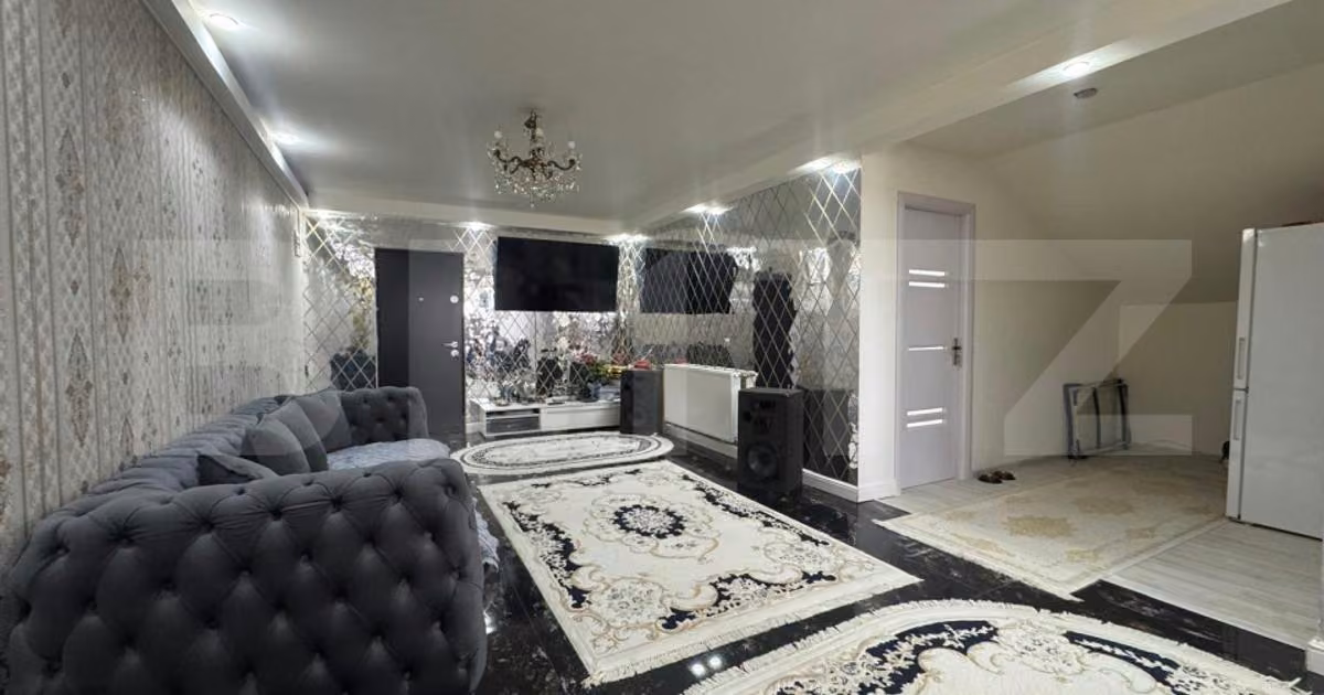 Apartament de vânzare cu 3 camere, mobilat în Florești