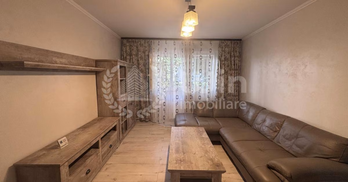 Apartament de vânzare cu 3 camere, mobilat în zona Mănăștur, Cluj-Napoca