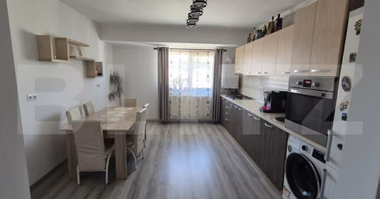 Apartament Florești