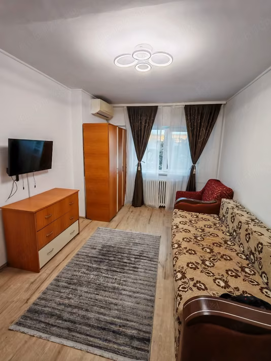 Garsonieră Faleză Sud