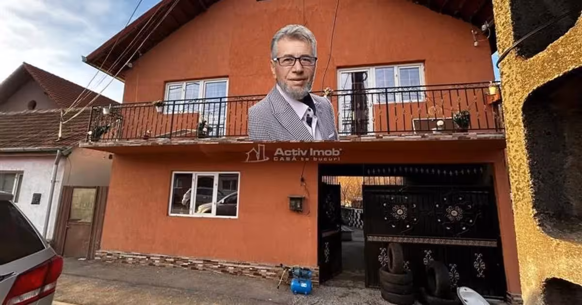 Casă individuală de vânzare cu 8 camere în Bocșa