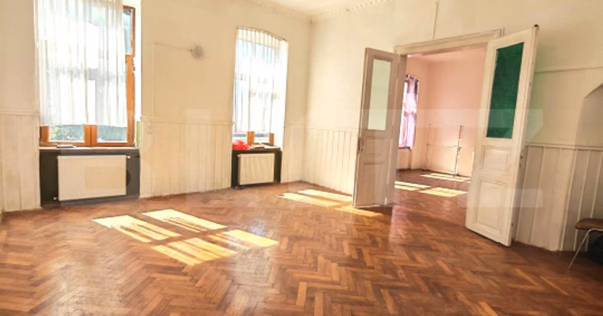 Apartament de vânzare cu 3 camere în zona P-ța Maria, Timișoara