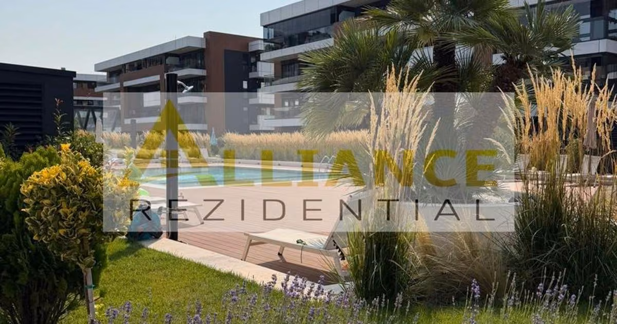 Apartament de vânzare cu 4 camere în zona Titan, Sector 3