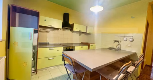 Apartament Florești