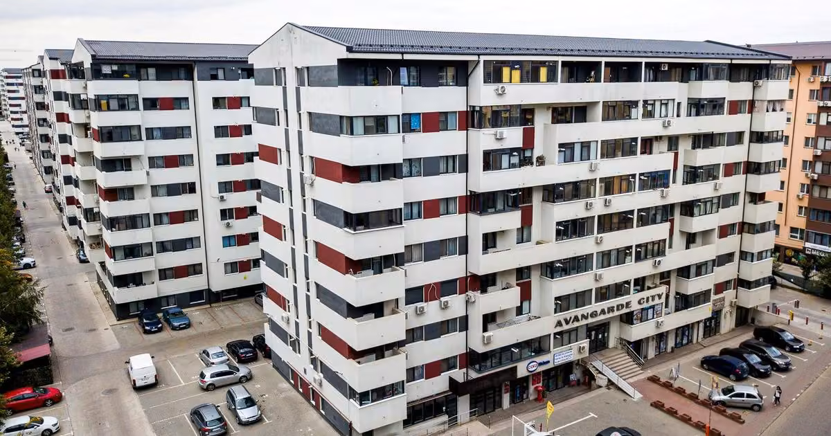 Apartament de vânzare cu 2 camere în zona Militari, Sector 6