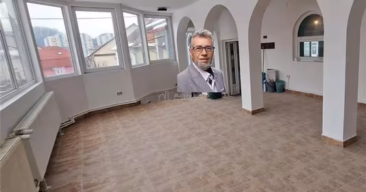Spațiu comercial Central