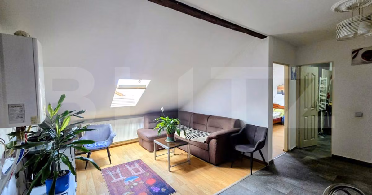 Apartament de vânzare cu 2 camere, mobilat în Florești