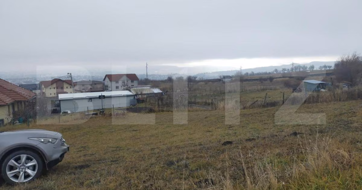 Teren Construcții intravilan de vânzare de 1113 mp, în zona Dâmbul Rotund, Cluj-Napoca