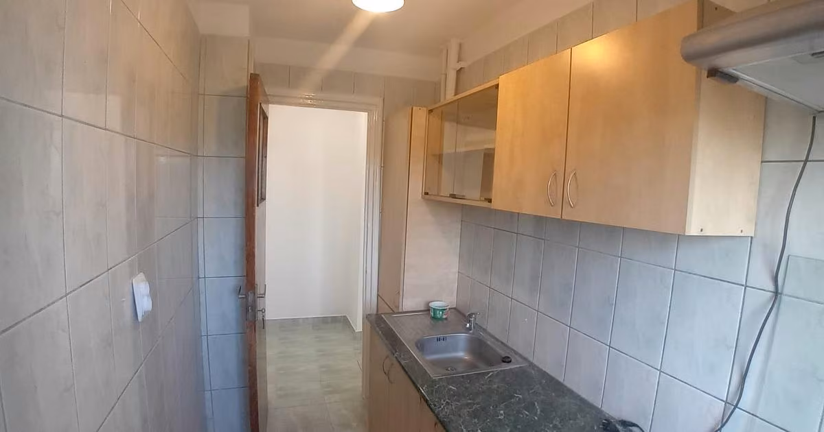 Apartament de vânzare cu 2 camere în zona Brâncoveanu, Sector 4