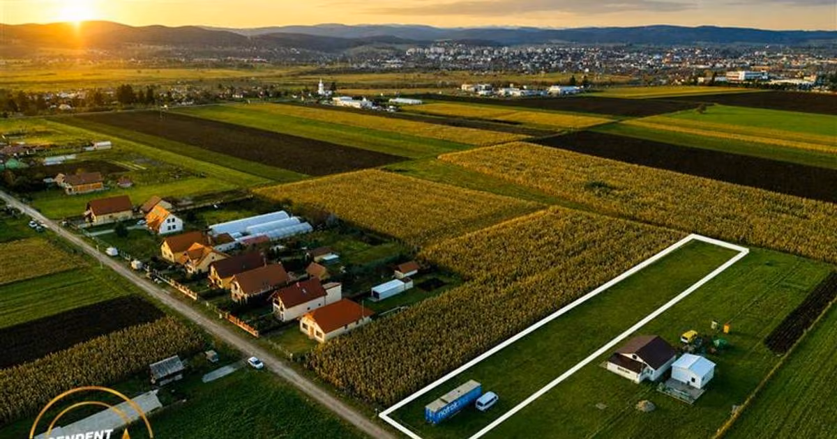 Teren Construcții intravilan de vânzare de 2493 mp, în Chilieni
