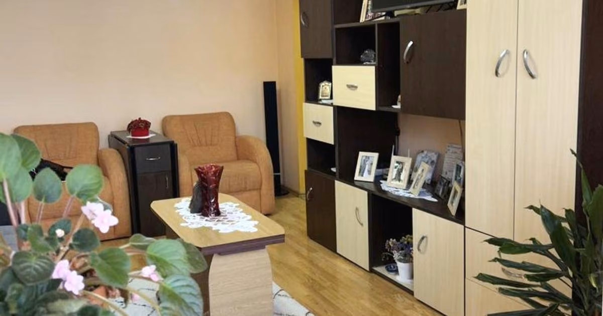 Apartament de vânzare cu 3 camere în zona Dacia, Iași